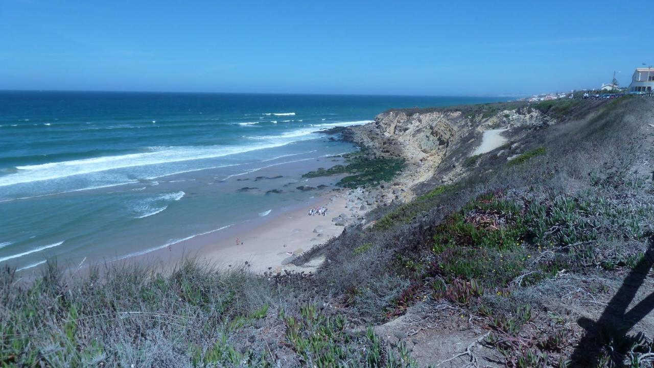 Ribeira Dos Marinheiros Vermelho Синтра Екстериор снимка
